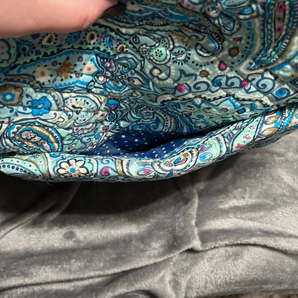 Vera Bradley North South Tote in Daisy Dot Paisley - Picture 4 of 10